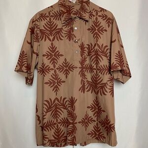 Mamo Howell Menʻs Brown Collared Short Sleeve Pullover Aloha Shirt